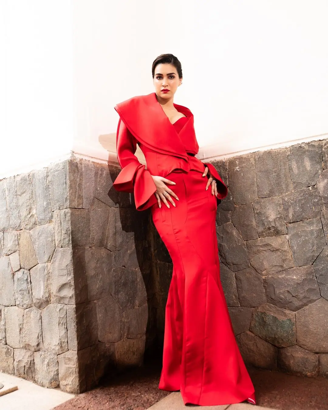 BOLLYWOOD ACTRESS KRITI SANON PHOTOSHOOT IN RED GOWN 2